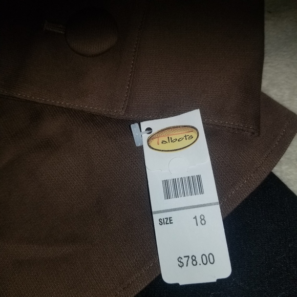 blouse - Picture 3 of 4